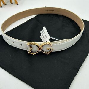 Vintage Dolce & Gabbana Gold Angel DG Buckle Leather Belt Brown Gold 38 inch Dolce & Gabbana Polished leather belt with dg logo buckle  main image 4